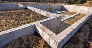 Ленточный фундамент Минусинск цена от 2674 руб.